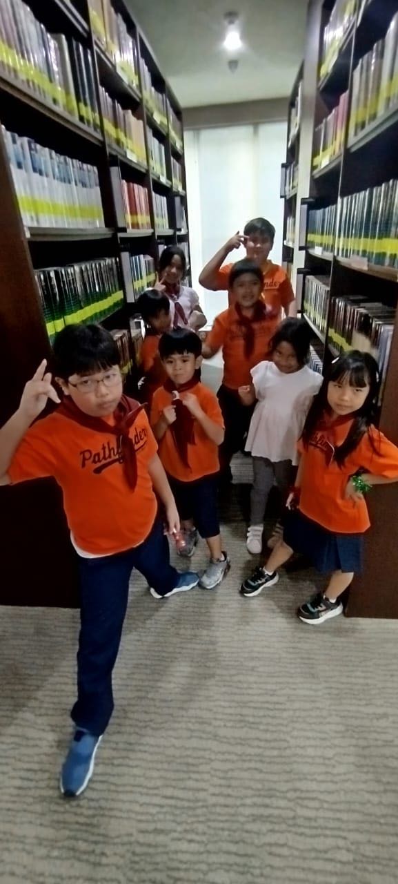 Kunjungan ke Lembaga Alkitab Indonesia — foto 2