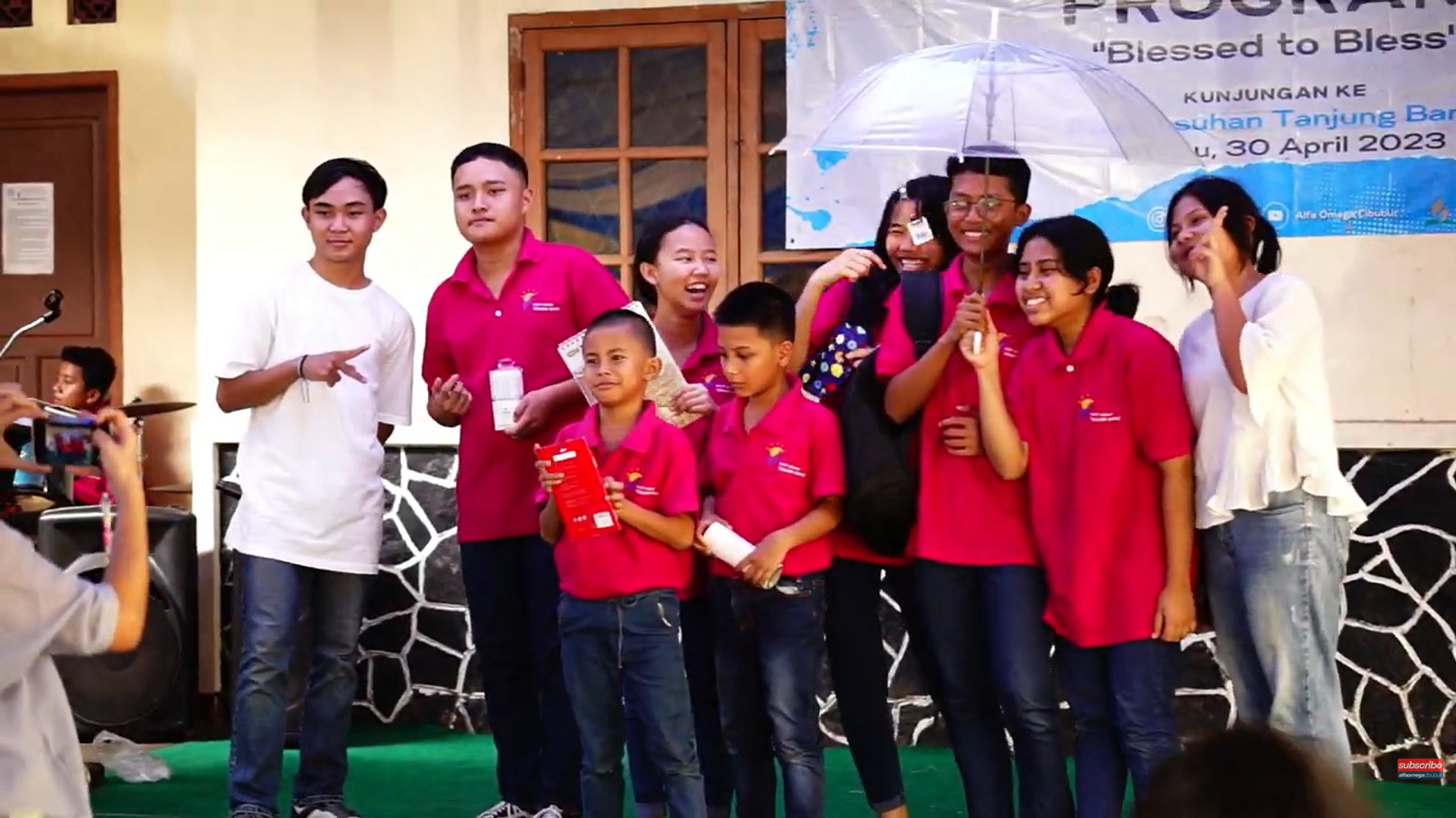 Kunjungan ke Panti Asuhan Tj. Barat — foto 19